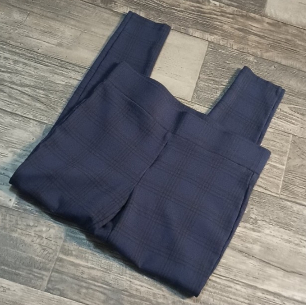 LOFT Dark Blue Petite Plaid Ponte Leggings - Picture 8 of 11